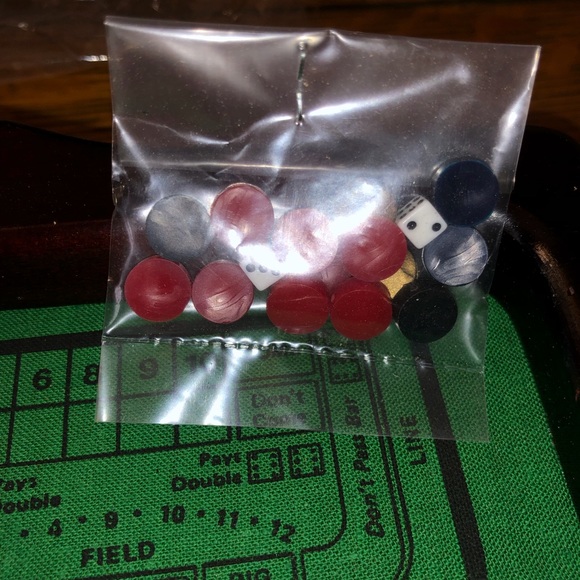 Vintage Las Vegas Craps Desk Set - Picture 7 of 9